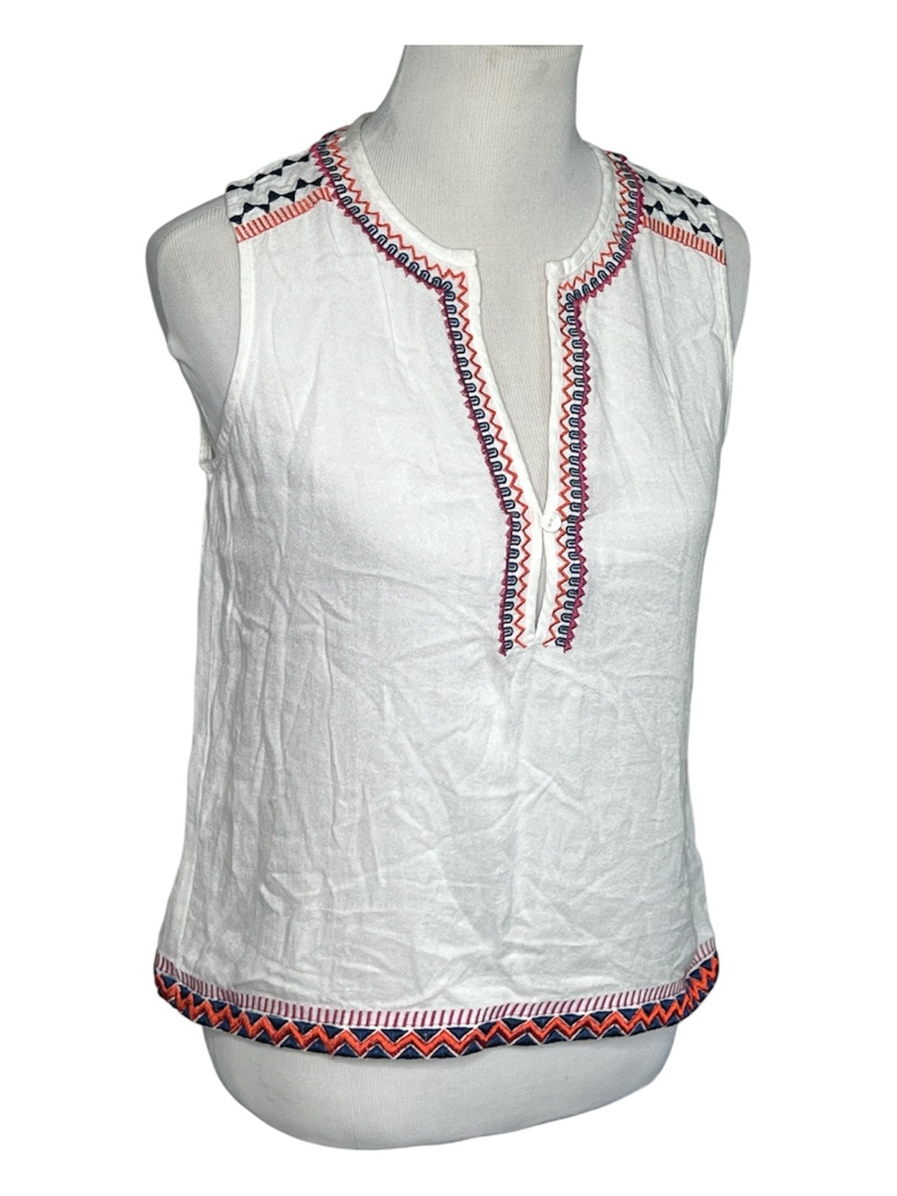 Embroidered Top SM Sleeveless White V-neck Summer Boho Western